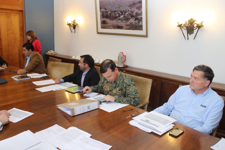 GOBIERNO FORTALECE COORDINACIÓN CON ALCALDES PARA IMPLEMENTAR MEDIDAS POST TERREMOTO GOBIERNO FORTALECE COORDINACIÓN CON ALCALDES PARA IMPLEMENTAR MEDIDAS POST TERREMOTO