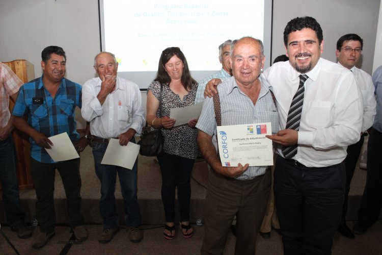 GOBIERNO DEFINE CENTENAR DE PROYECTOS EN LAS COMUNAS DEL PLAN ZONAS REZAGADAS GOBIERNO DEFINE CENTENAR DE PROYECTOS EN LAS COMUNAS DEL PLAN ZONAS REZAGADAS