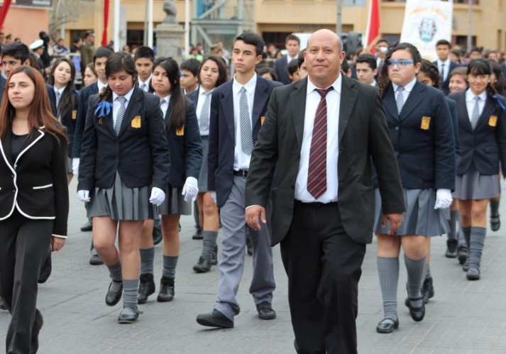 CON INVITACIÓN A PROYECTARSE HACIA EL MAR CONMEMORAN DÍA DE LAS GLORIAS NAVALES