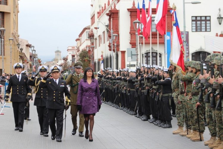 CON INVITACIÓN A PROYECTARSE HACIA EL MAR CONMEMORAN DÍA DE LAS GLORIAS NAVALES