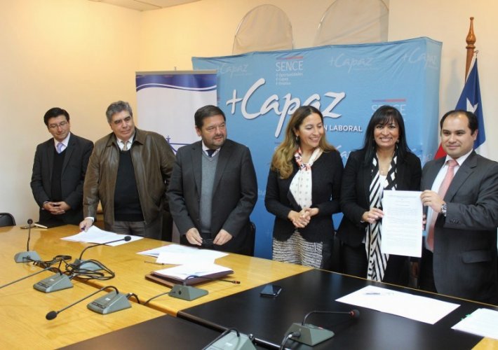 GOBIERNO DISPUSO 500 CUPOS PARA FORMAR A NUEVOS TRABAJADORES A TRAVÉS DE LICEOS MUNICIPALES