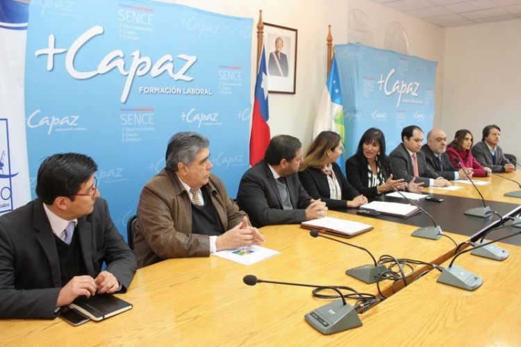 GOBIERNO DISPUSO 500 CUPOS PARA FORMAR A NUEVOS TRABAJADORES A TRAVÉS DE LICEOS MUNICIPALES