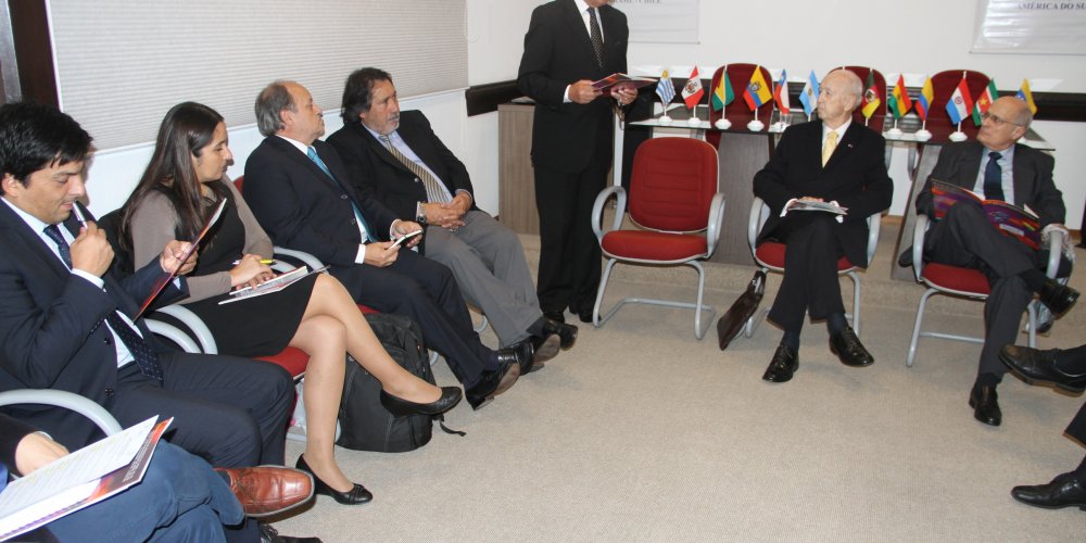 DELEGACIÓN REGIONAL ESTRECHA LAZOS POLÍTICOS Y COMERCIALES EN PORTO ALEGRE EN MIRAS AL FUTURO CORREDOR BIOCEÁNICO