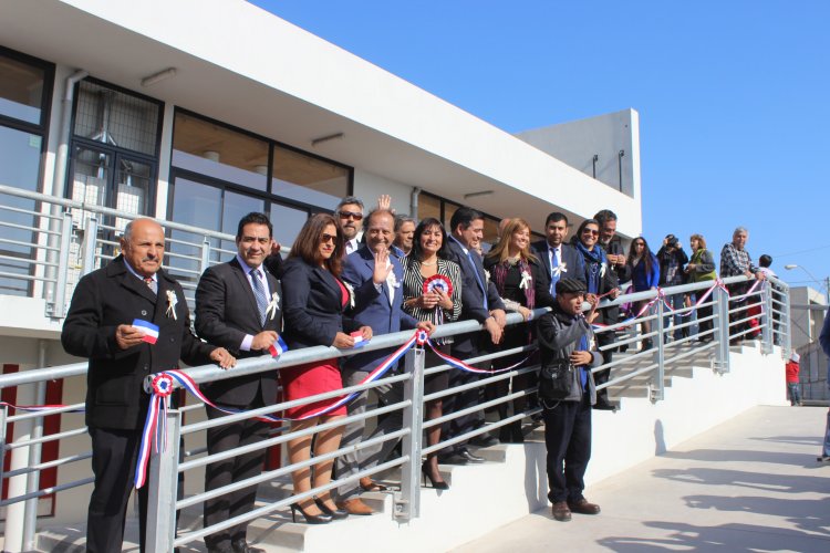 PESCADORES ARTESANALES DE LOS VILOS CIERRAN MÁS DE DOS AÑOS DE ESPERA POR ANSIADA CALETA