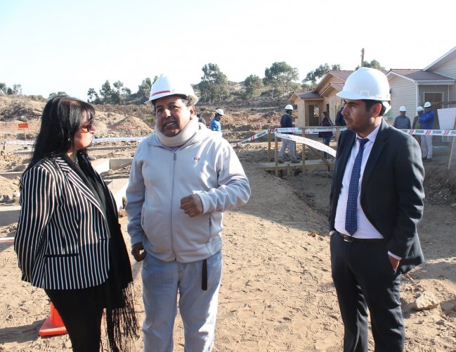 AVANZAN OBRAS EN CONDOMINIO PARA 159 FAMILIAS DE QUILIMARÍ