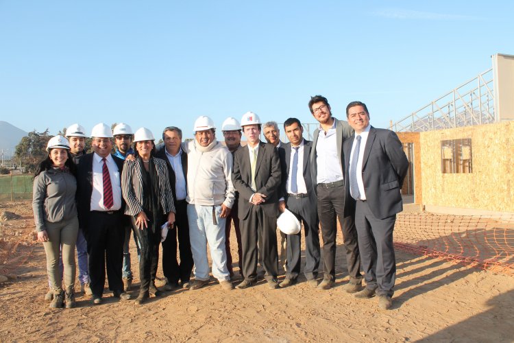 AVANZAN OBRAS EN CONDOMINIO PARA 159 FAMILIAS DE QUILIMARÍ