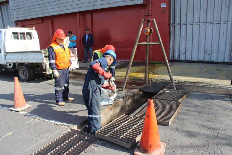ALERTAN POR LLUVIAS Y PIDEN PREPARARSE EN LOS HOGARES ANTE POSIBLES INCONVENIENTES