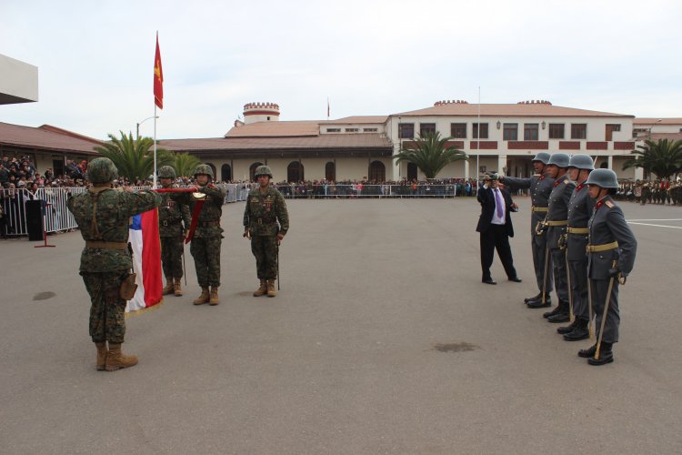 REGIMIENTO COQUIMBO TOMA JURAMENTO A LA BANDERA A MÁS DE 400 EFECTIVOS