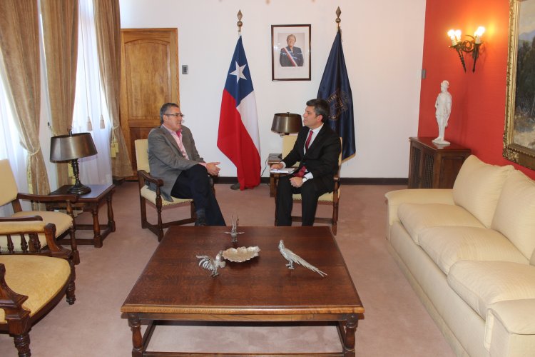 SENADOR JORGE PIZARRO DESTACA QUE LA SEQUÍA Y EL DESEMPLEO SEAN PRIORIDADES DEL INTENDENTE CLAUDIO IBÁÑEZ