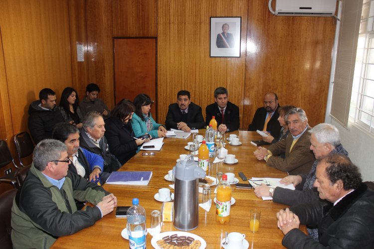 GOBIERNO REGIONAL FISCALIZA INSTALACIÓN DE FILTROS PARA AGUA POTABLE EN OVALLE