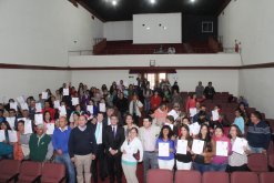 MÁS DE 100 FAMILIAS DE VICUÑA RECIBIERON SUBSIDIOS HABITACIONALES PARA MEJORAR SUS VIVIENDAS