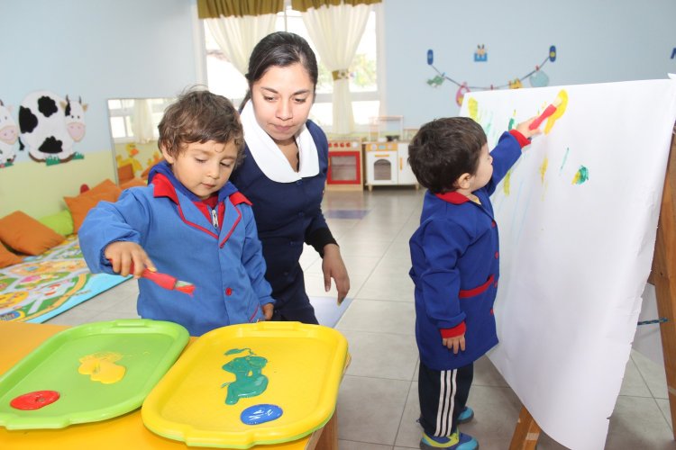 INTENDENTE IBÁÑEZ LIDERA MESA DE COORDINACIÓN POR AUMENTO DE COBERTURA EN EDUCACIÓN PARVULARIA