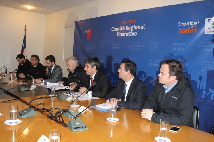 MINISTRO DEL INTERIOR JORGE BURGOS DESTACA TENDENCIA A LA BAJA DE LOS PRINCIPALES DELITOS