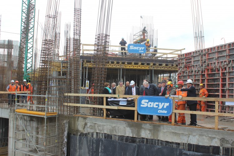 MINISTRO DEL INTERIOR JORGE BURGOS DESTACA TENDENCIA A LA BAJA DE LOS PRINCIPALES DELITOS