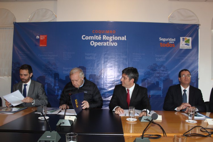 MINISTRO DEL INTERIOR JORGE BURGOS DESTACA TENDENCIA A LA BAJA DE LOS PRINCIPALES DELITOS