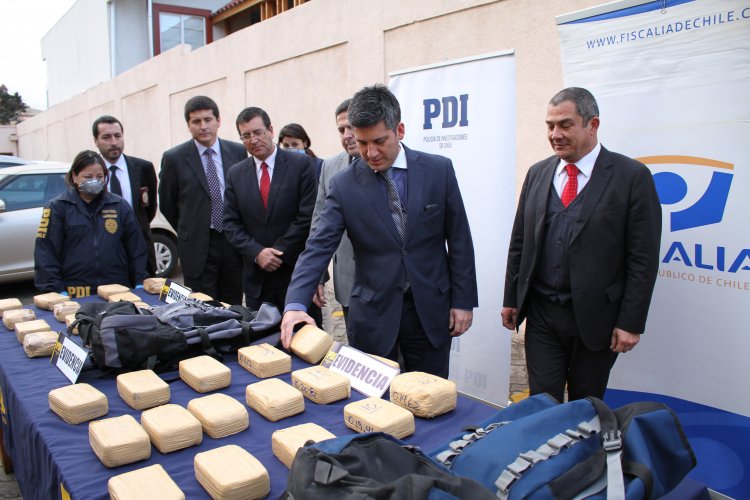 DECOMISO DE COCAINA BASE PDI