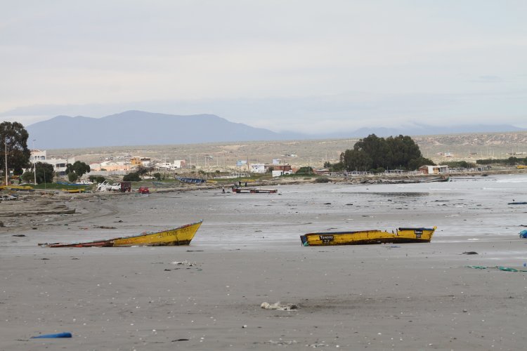 ENTREGAN AYUDA SOCIAL A PESCADORES AFECTADOS POR EL PASADO TEMPORAL