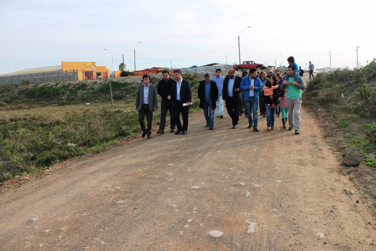 ANTES DE FIN DE AÑO COMENZARÁN OBRAS PARA NUEVA VÍA DE EVACUACIÓN EN CALETA SAN PEDRO