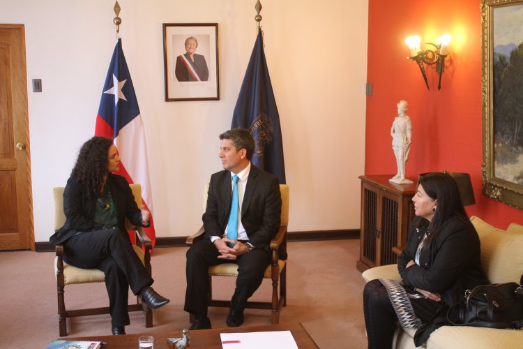 INTENDENTE Y DIRECTORA NACIONAL DE OBRAS PORTUARIAS ANUNCIAN LA EJECUCIÓN DE TRABAJOS DE EMERGENCIA EN CALETA DE PEÑUELAS