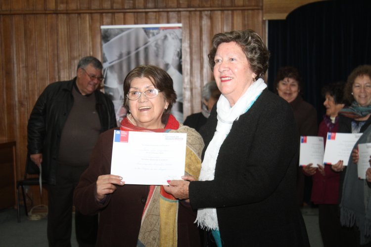 FONDO DEL ADULTO MAYOR FINANCIA PROYECTOS DE 188 INSTITUCIONES REGIONALES