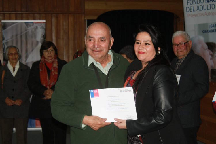 FONDO DEL ADULTO MAYOR FINANCIA PROYECTOS DE 188 INSTITUCIONES REGIONALES