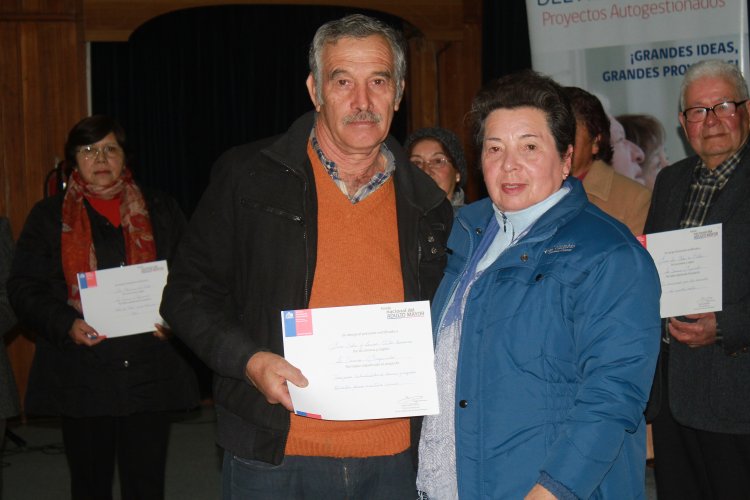 FONDO DEL ADULTO MAYOR FINANCIA PROYECTOS DE 188 INSTITUCIONES REGIONALES