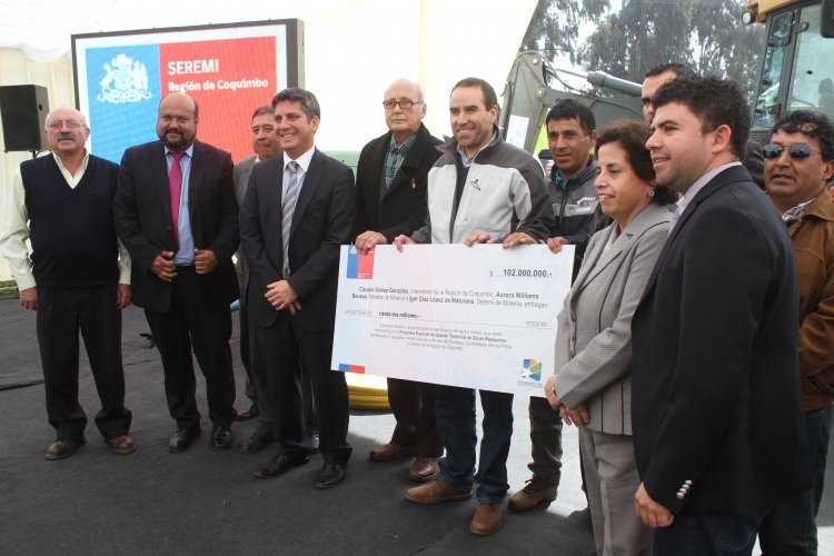 PEQUEÑOS MINEROS RECIBEN PRIMEROS APORTES DE PROGRAMA PRESIDENCIAL DE ZONAS REZAGADAS