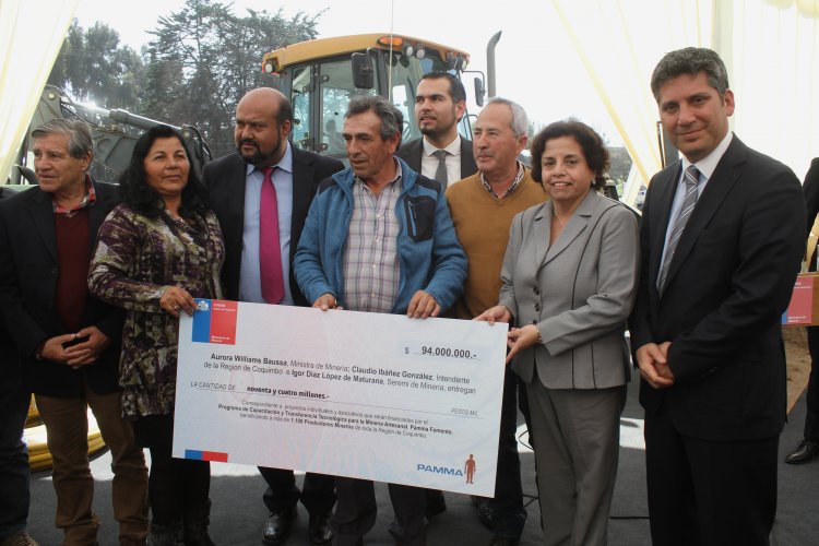 PEQUEÑOS MINEROS RECIBEN PRIMEROS APORTES DE PROGRAMA PRESIDENCIAL DE ZONAS REZAGADAS