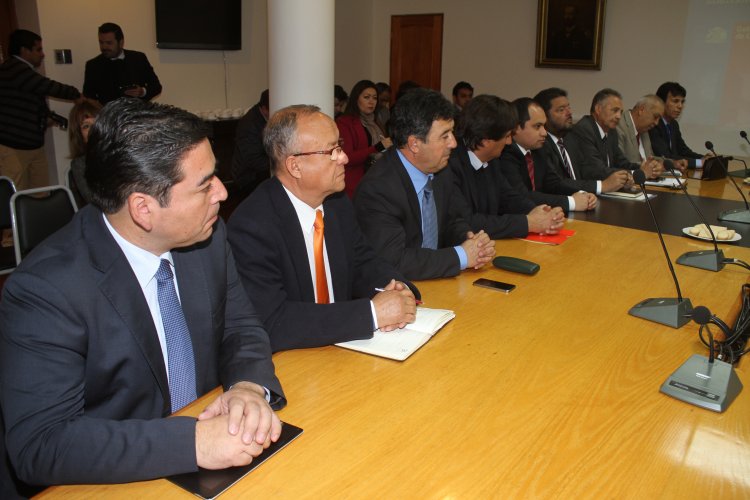 GOBIERNO REFUERZA TRABAJO CON ALCALDES Y PROPONE ESTIMULAR EL FOMENTO PRODUCTIVO