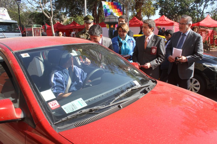 LLAMAN A TOMAR LOS RESGUARDOS ANTE EL ROBO DE VEHÍCULOS