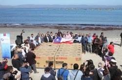 GOBIERNO ENTREGA LAS PRIMERAS EMBARCACIONES A LOS PESCADORES DE TONGOY
