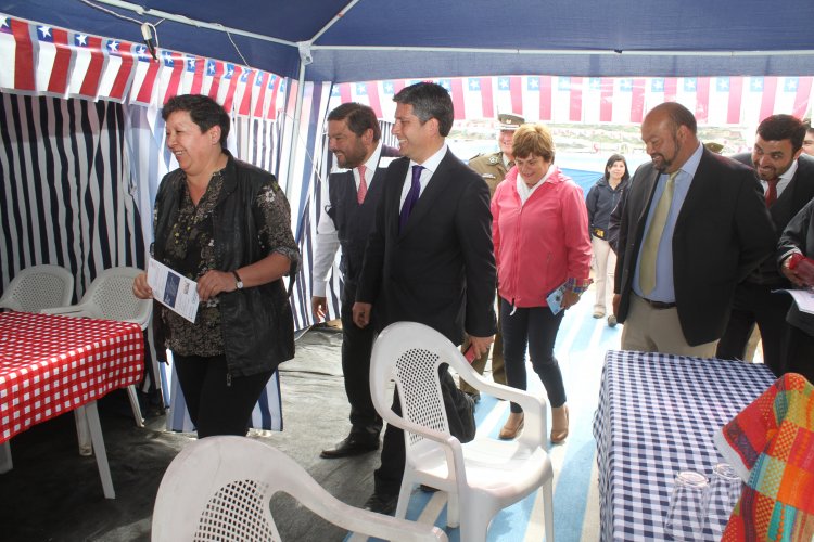 GOBIERNO PROMUEVE EL “18 SEGURO” EN LA PAMPILLA DE COQUIMBO