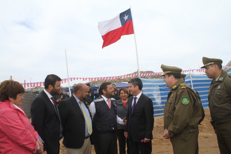 GOBIERNO PROMUEVE EL “18 SEGURO” EN LA PAMPILLA DE COQUIMBO