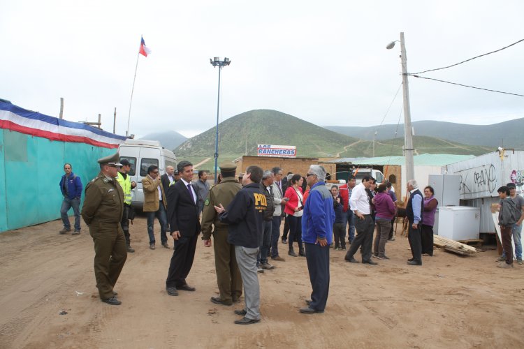 VERIFICAN INSTALACIÓN DE COMERCIO Y MEDIDAS SANITARIAS EN LA QUEBRADA DEL JARDÍN