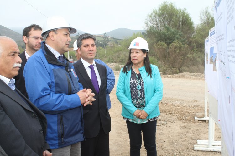 GOBIERNO REABRE PUENTE DE ALTOVALSOL E INICIA OBRAS DE NUEVO VIADUCTO