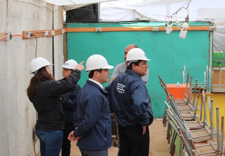 FISCALIZAN CONDICIONES ELÉCTRICAS Y DE GAS EN FONDAS DE LA PAMPILLA DE COQUIMBO