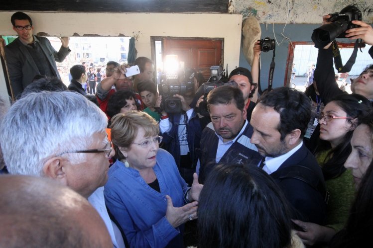PRESIDENTA DE LA REPÚBLICA RECORRIÓ LA REGIÓN DE COQUIMBO PARA EVALUAR MAGNITUD DE LOS DAÑOS Y DIALOGAR CON DAMNIFICADOS