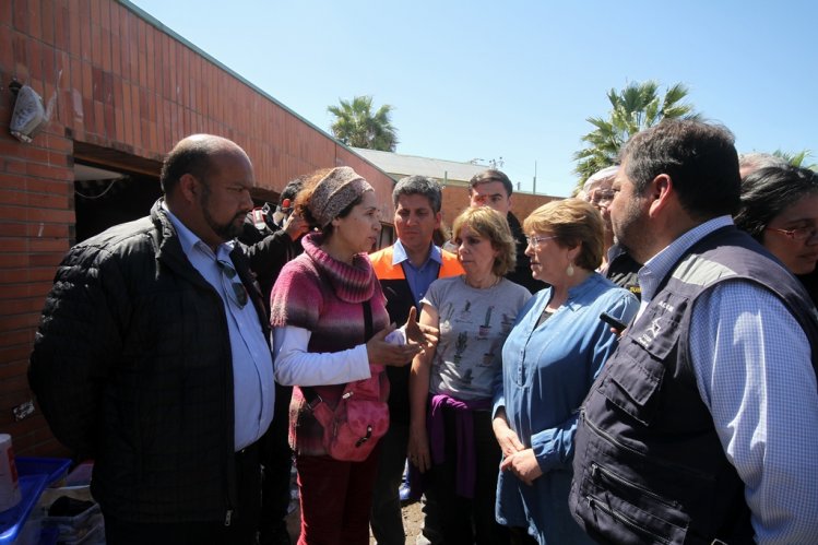 PRESIDENTA DE LA REPÚBLICA RECORRIÓ LA REGIÓN DE COQUIMBO PARA EVALUAR MAGNITUD DE LOS DAÑOS Y DIALOGAR CON DAMNIFICADOS