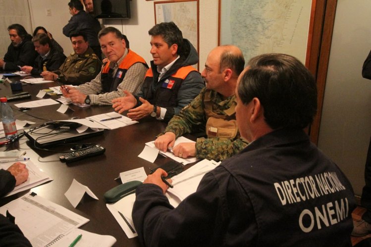 ONEMI SOLICITA QUE VOLUNTARIOS USEN IMPLEMENTOS DE SEGURIDAD