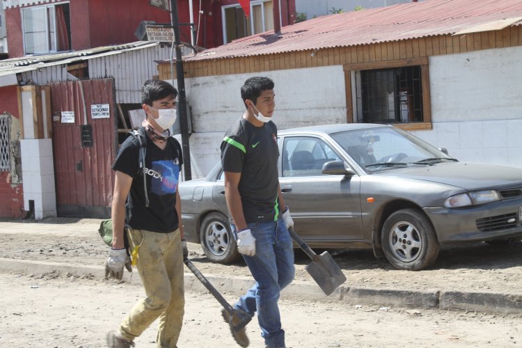 DAN A CONOCER MEDIDAS ECONÓMICAS PARA AFECTADOS POR TERREMOTO Y TSUNAMI