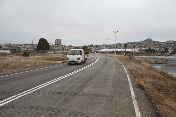 REHABILITAN AVENIDA COSTANERA DE COQUIMBO TRAS LABORES DE PAVIMENTACIÓN Y LIMPIEZA