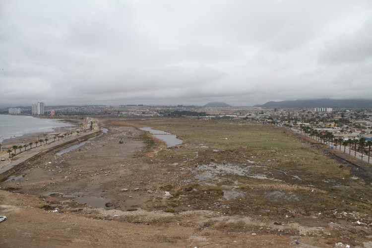REHABILITAN AVENIDA COSTANERA DE COQUIMBO TRAS LABORES DE PAVIMENTACIÓN Y LIMPIEZA