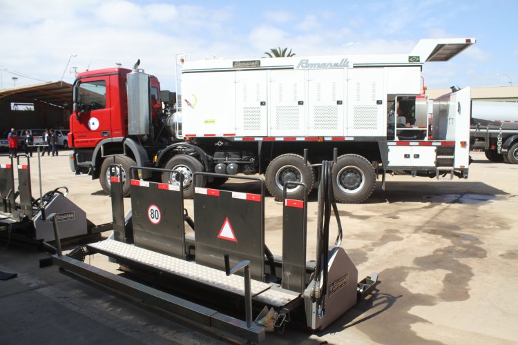 NUEVA MAQUINARIA APOYARÁ PAVIMENTACIÓN DE CAMINOS BÁSICOS RURALES DE LA REGIÓN DE COQUIMBO