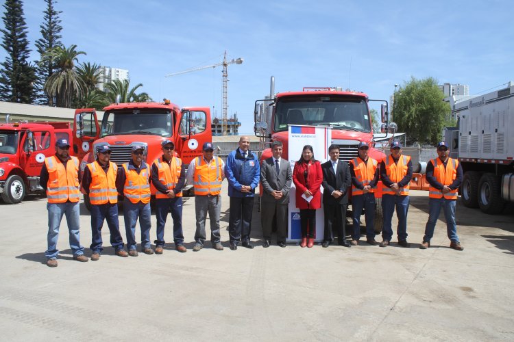 NUEVA MAQUINARIA APOYARÁ PAVIMENTACIÓN DE CAMINOS BÁSICOS RURALES DE LA REGIÓN DE COQUIMBO