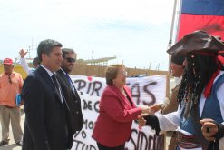 PRESIDENTA BACHELET ENTREGA NUEVOS SUBSIDIOS Y APOYO PARA AFECTADOS POR TERREMOTO Y TSUNAMI