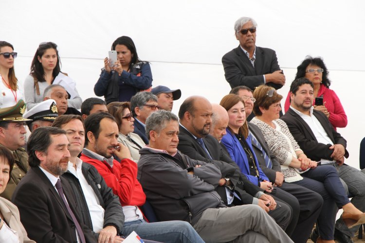 PRESIDENTA BACHELET ENTREGA NUEVOS SUBSIDIOS Y APOYO PARA AFECTADOS POR TERREMOTO Y TSUNAMI