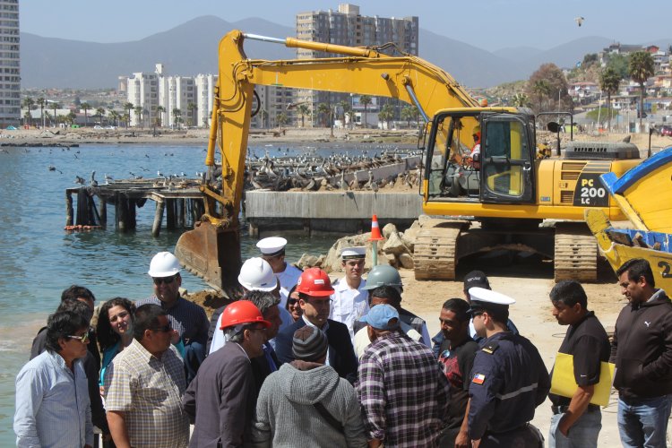 GOBIERNO DESTACA OPERATIVIDAD DE CALETA DE PESCADORES DE COQUIMBO