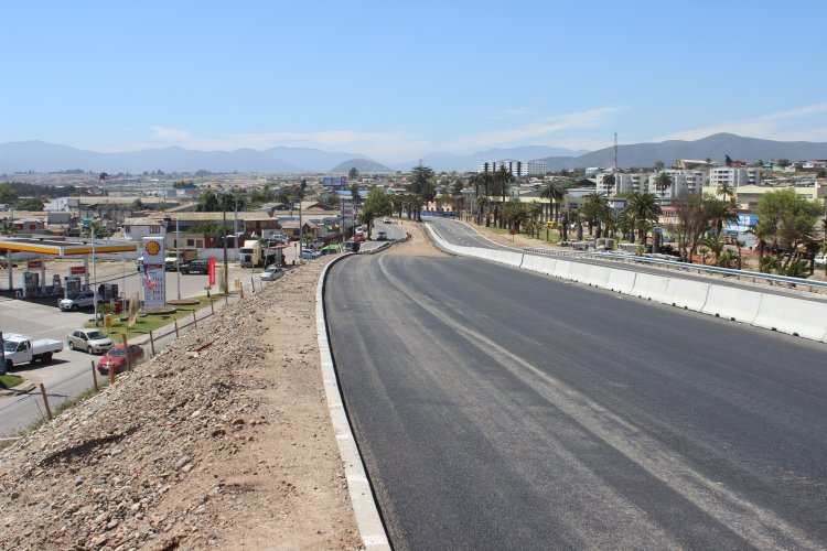 TRÁNSITO EN PASO SUPERIOR DE JUAN ANTONIO RÍOS CON RUTA 5 ESTARÁ OPERATIVO PARA TEMPORADA ESTIVAL