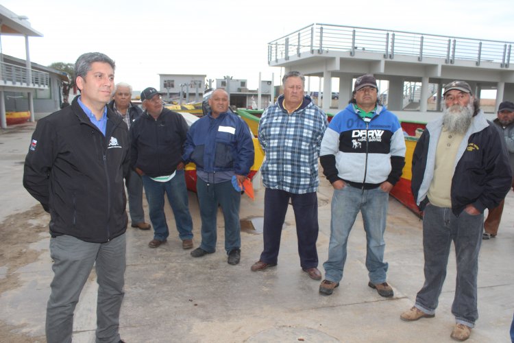 PESCADORES DE LOS VILOS MINIMIZAN DAÑOS TRAS COORDINADO TRABAJO PREVENTIVO