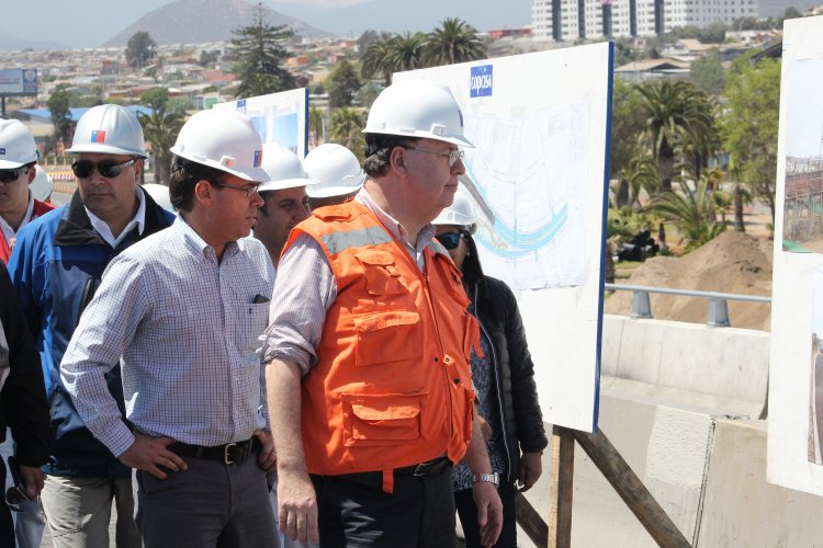 TRÁNSITO EN PASO SUPERIOR DE JUAN ANTONIO RÍOS CON RUTA 5 ESTARÁ OPERATIVO PARA TEMPORADA ESTIVAL